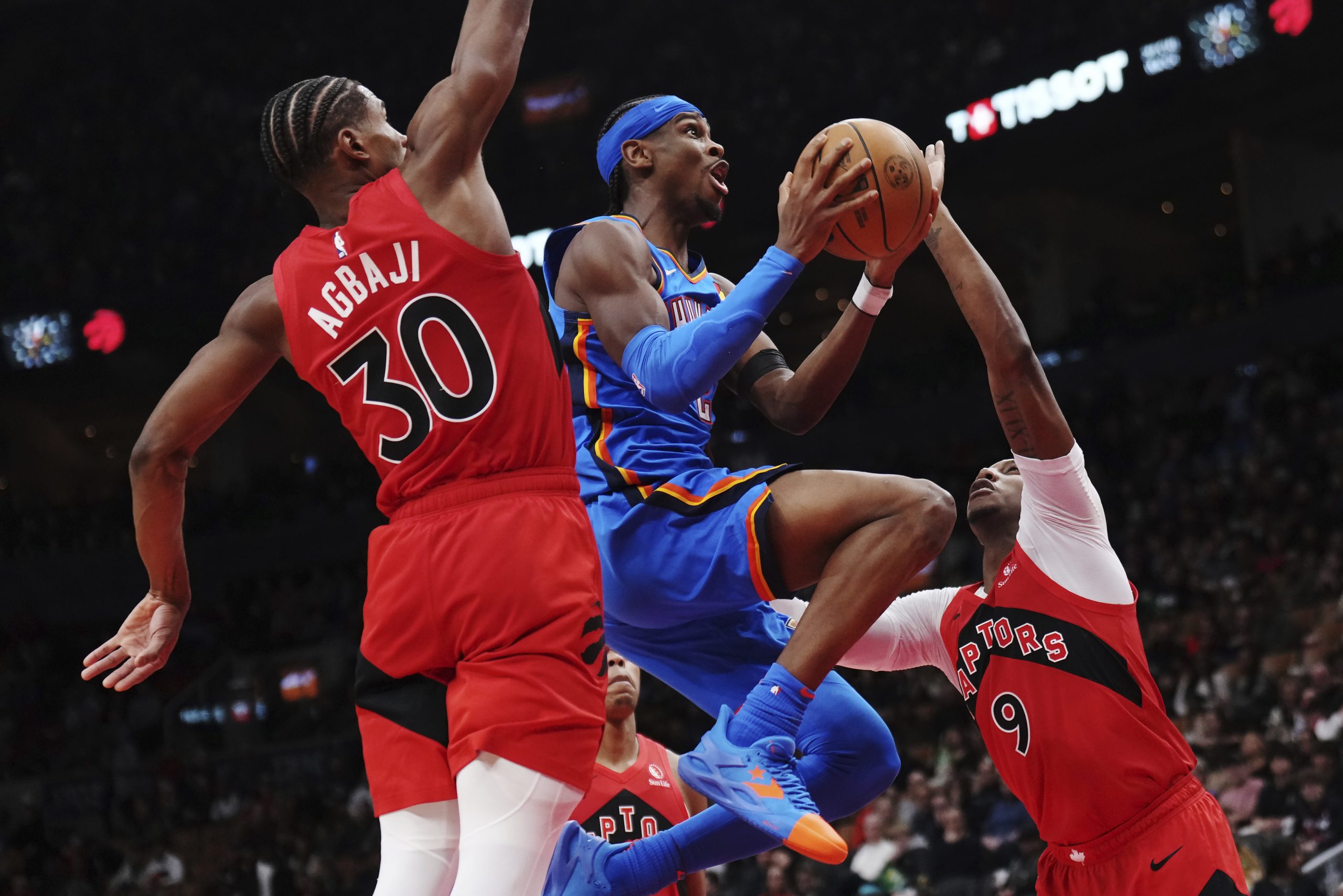 Gilgeous-Alexander scores 30 as Thunder rout Raptors 129-92 for sixth ...