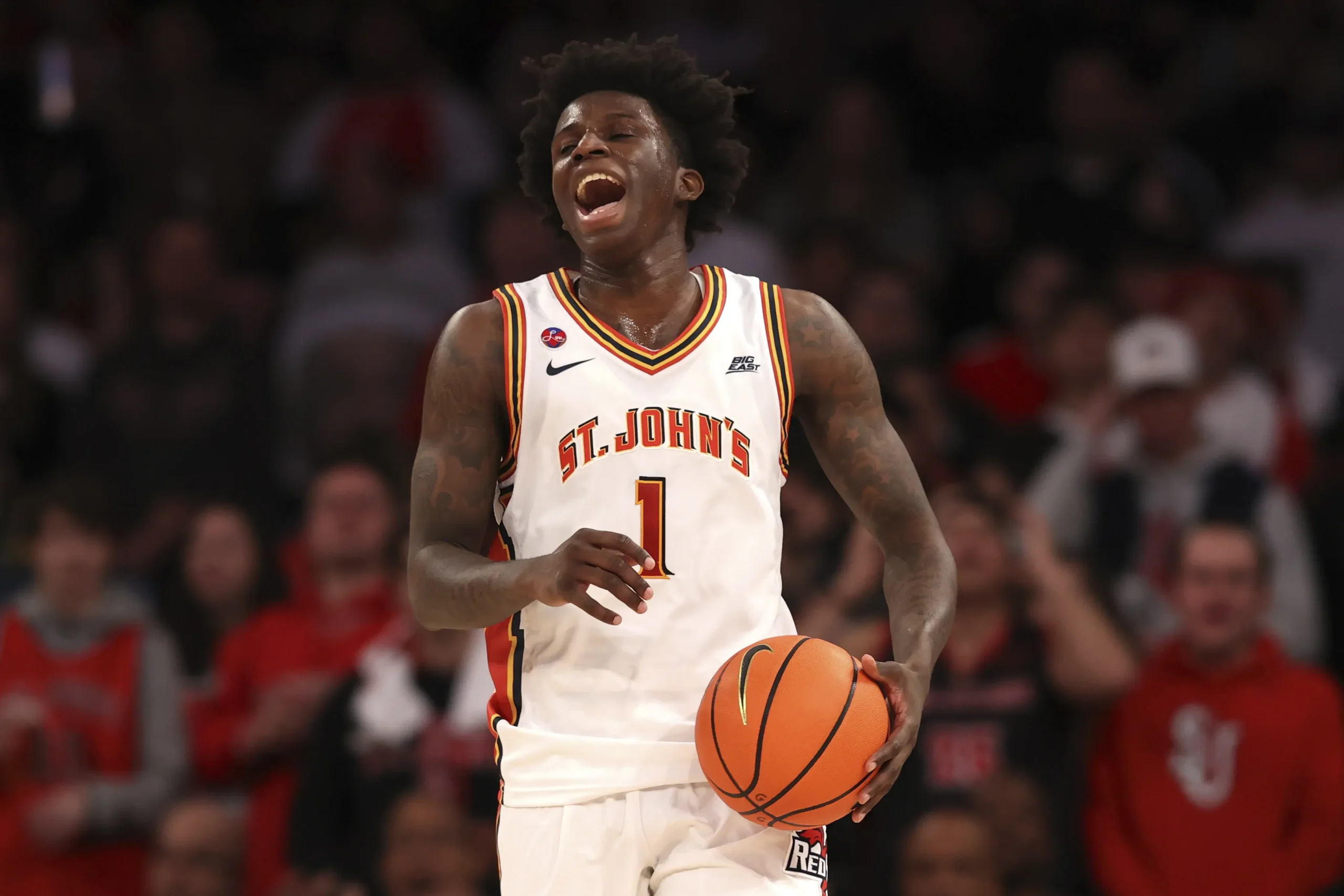 Richmond scores 24 and hits winning jumper as No. 15 St. John’s holds