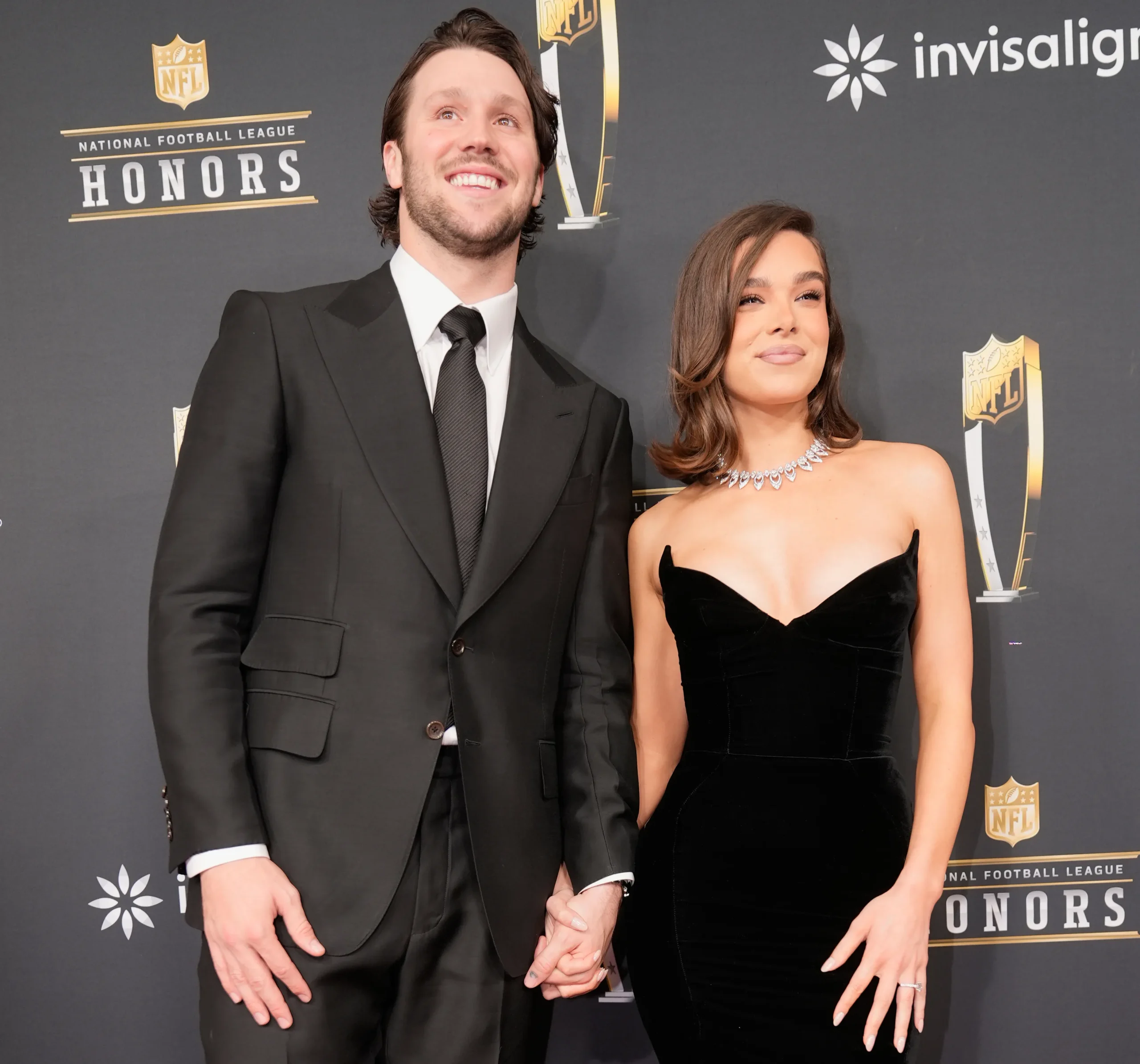 Bills QB Josh Allen and actor Hailee Steinfeld marry in Southern Bills QB Josh Allen and actor Hailee Steinfeld marry in Southern