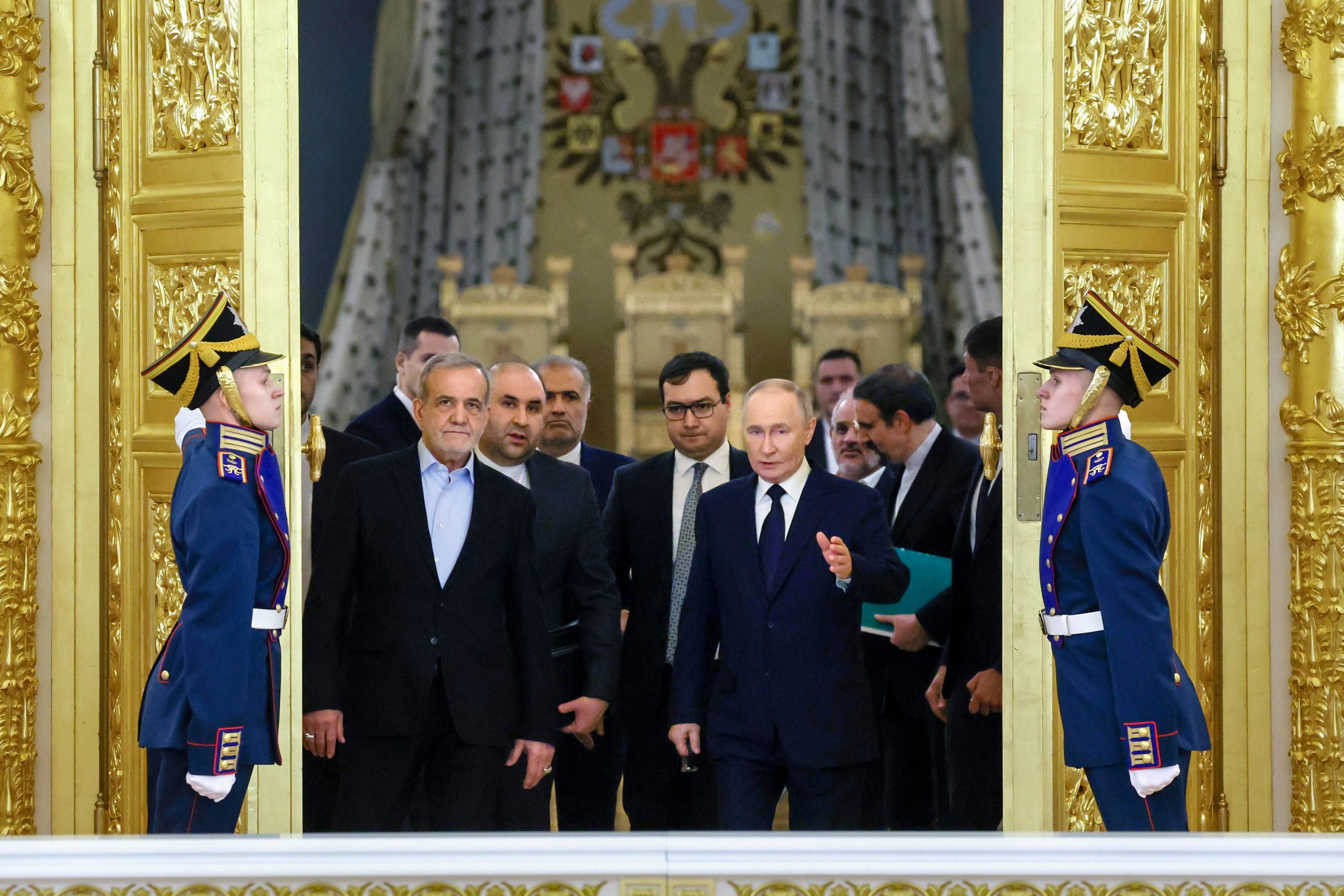 Russia sits back as the Iran war escalates, expecting long-term gains ...
